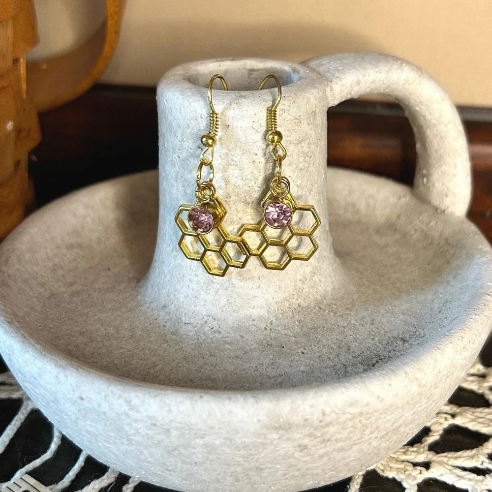 Upcycled Honeycomb Dangle Earrings with Pink Jewel Gold Tone‎ Bee Jewelry